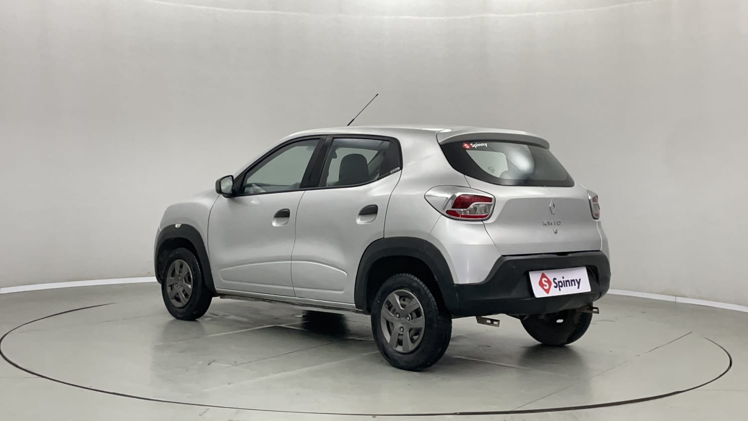 Used 2017 Renault Kwid 1.0 RXT Petrol Manual exterior LEFT REAR CORNER VIEW