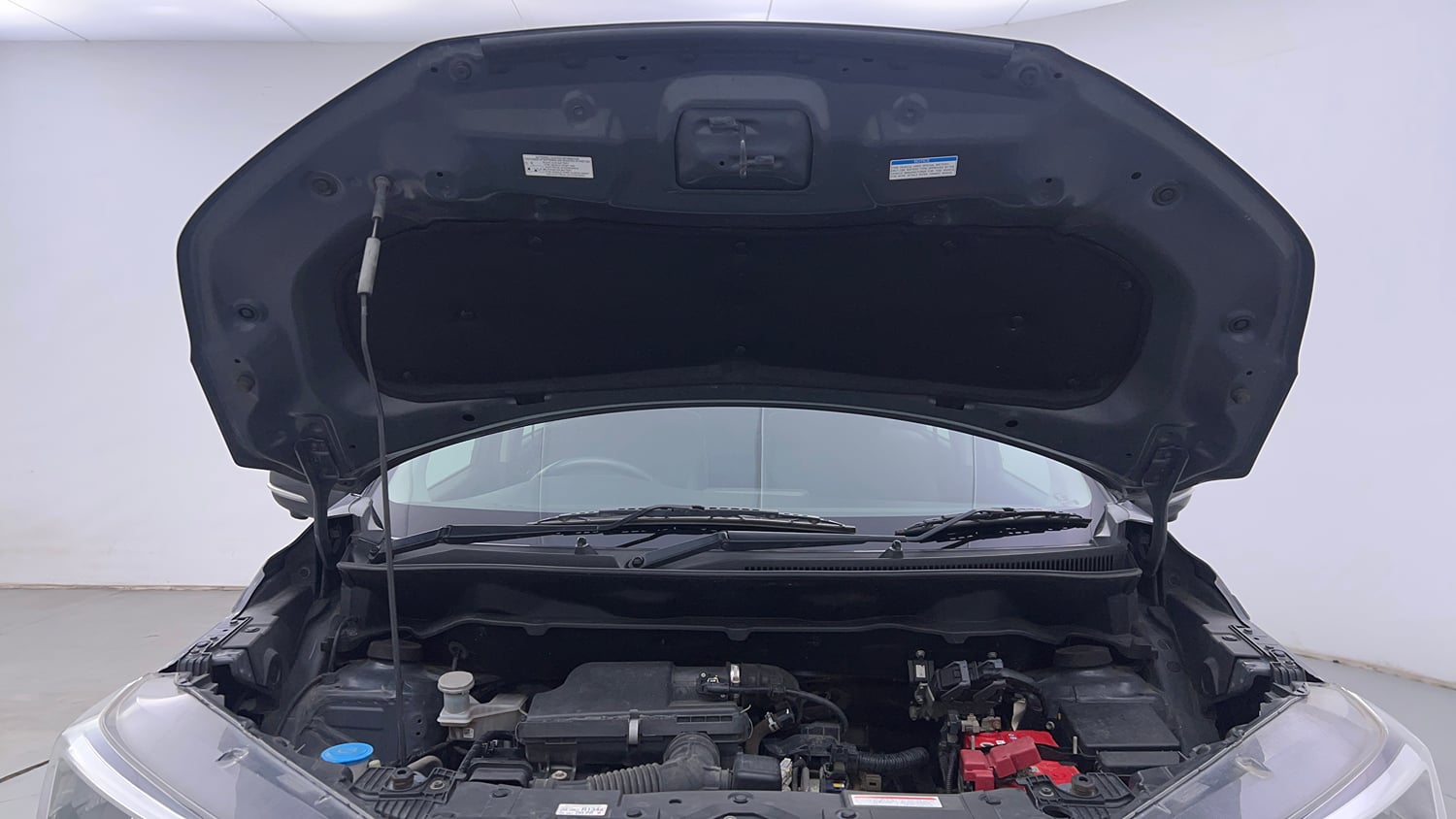 Used 2022 Maruti Suzuki XL6 Alpha Plus AT Petrol Petrol Automatic engine ENGINE & BONNET OPEN FRONT VIEW