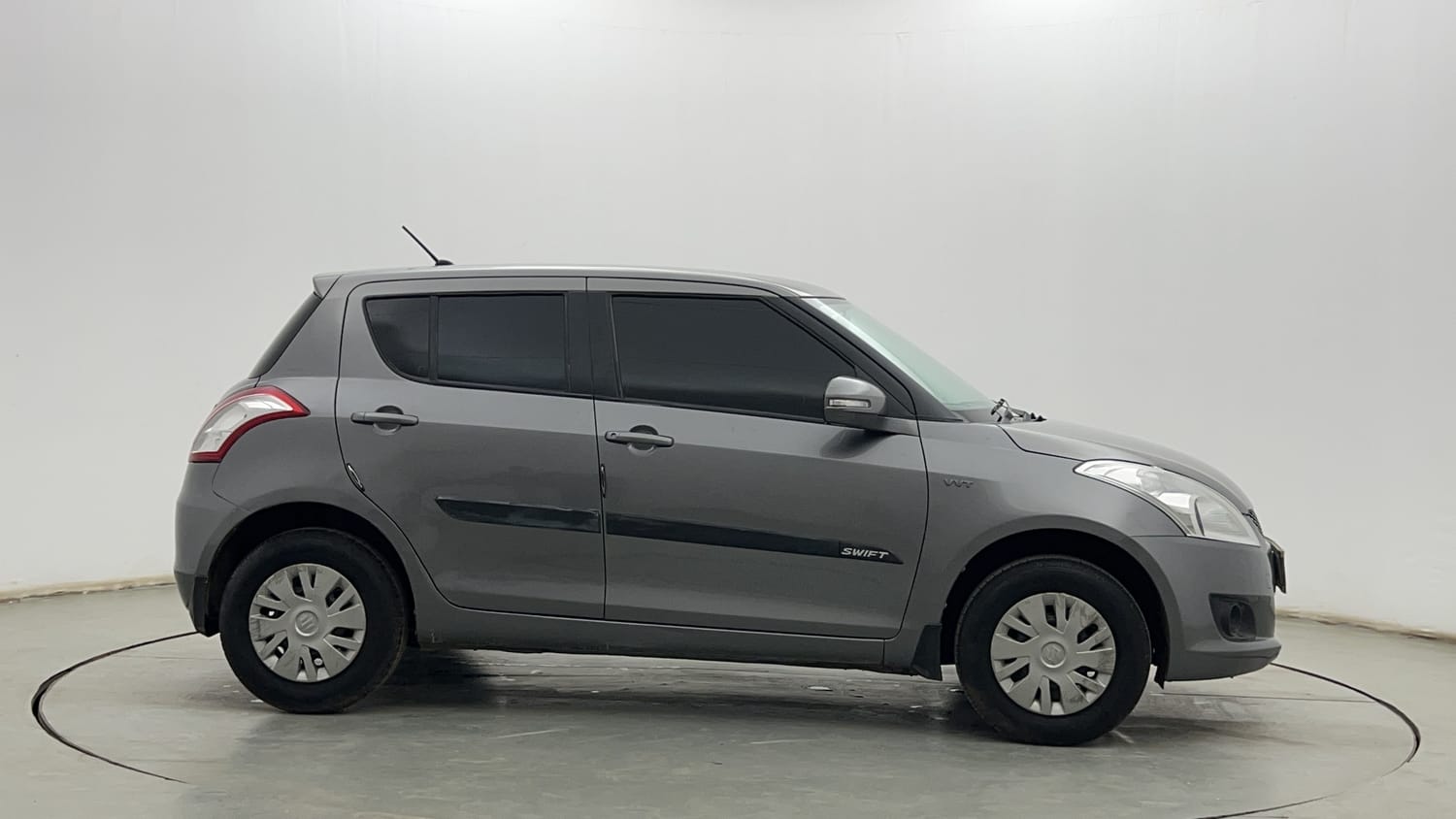 Used 2012 Maruti Suzuki Swift VXi Petrol Manual exterior RIGHT SIDE VIEW