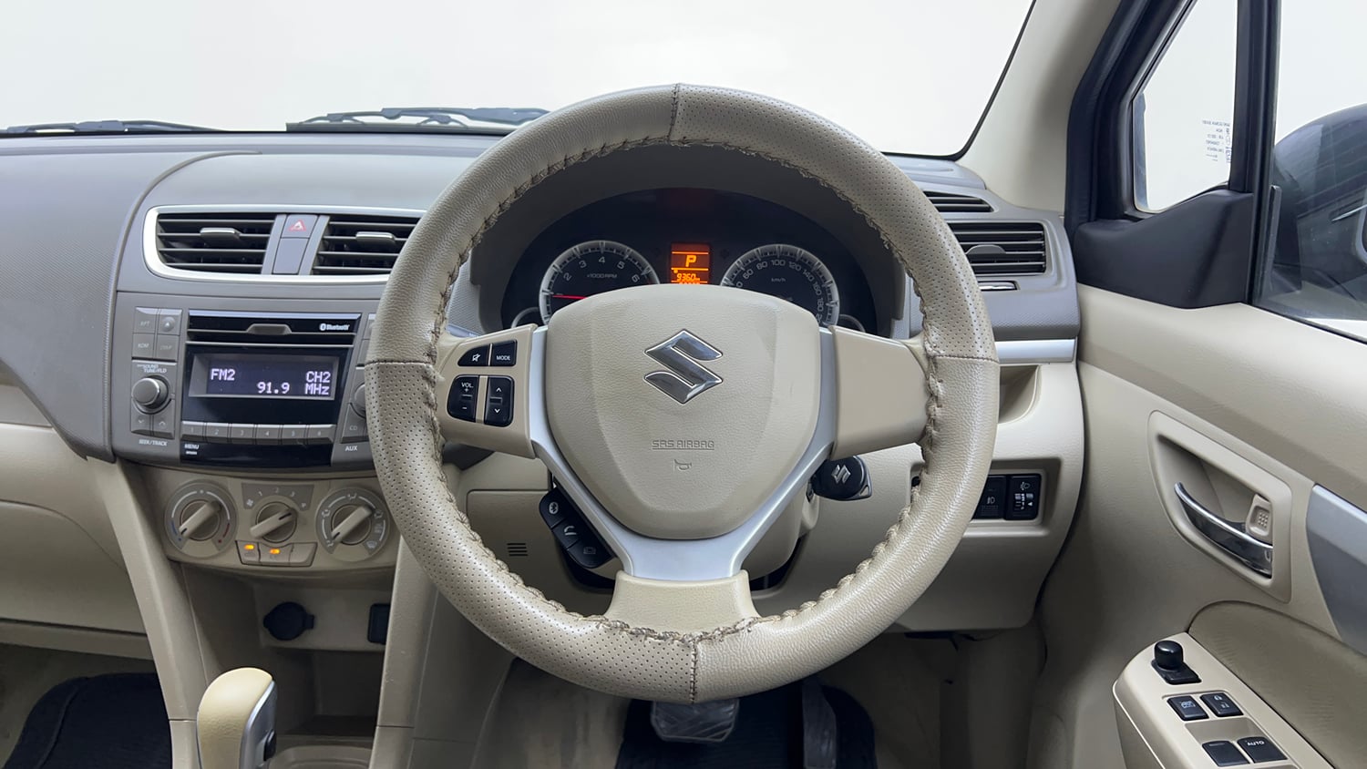 Used 2016 Maruti Suzuki Ertiga VXI AT Petrol Automatic interior STEERING VIEW