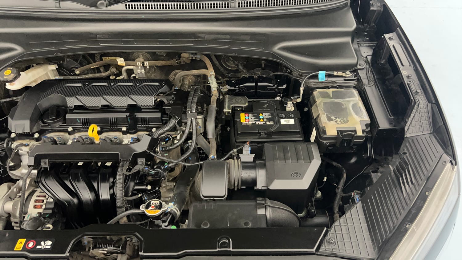 Used 2023 Hyundai Creta SX 1.5 Petrol Petrol Manual engine ENGINE LEFT SIDE VIEW