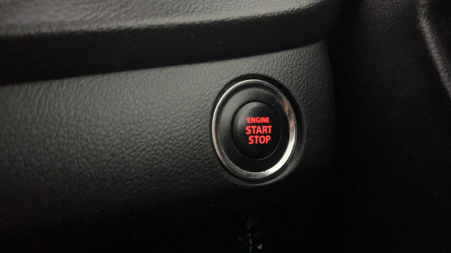 Used 2016 Maruti Suzuki Baleno Zeta 1.2 Petrol Manual top_features Keyless start