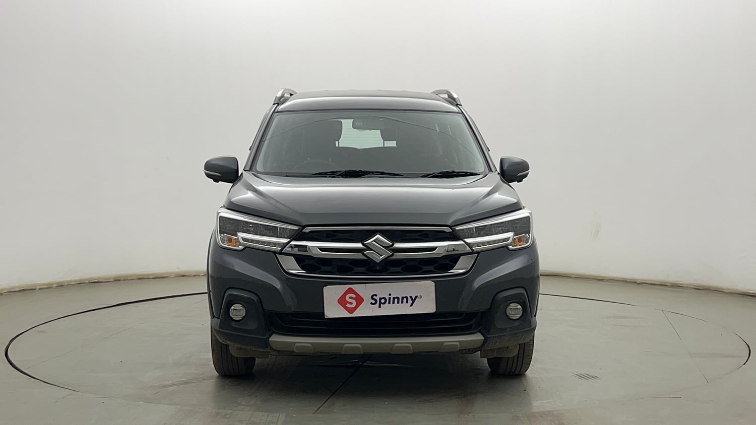 Used 2023 Maruti Suzuki XL6 Alpha MT Petrol Petrol Manual exterior FRONT VIEW