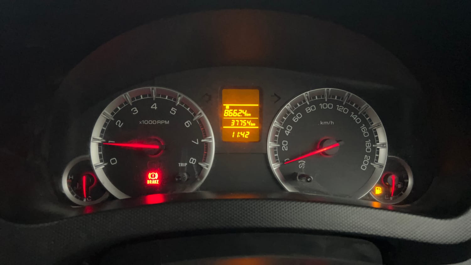Used 2014 Maruti Suzuki Swift VXi Petrol Manual interior CLUSTERMETER VIEW
