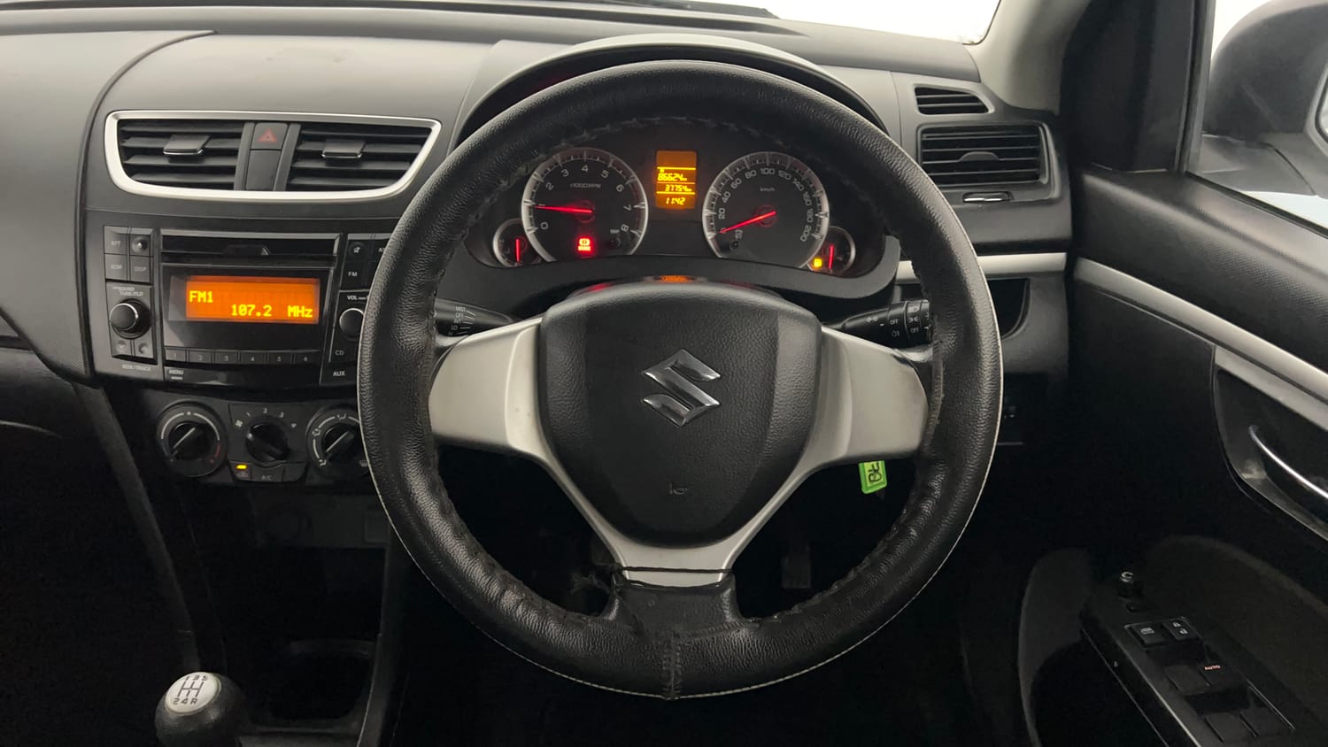 Used 2014 Maruti Suzuki Swift VXi Petrol Manual interior STEERING VIEW