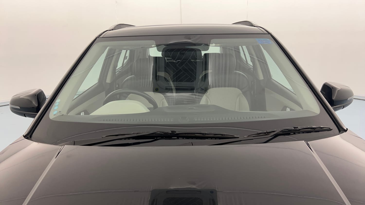 Used 2023 Hyundai Creta SX 1.5 Petrol Petrol Manual exterior FRONT WINDSHIELD VIEW