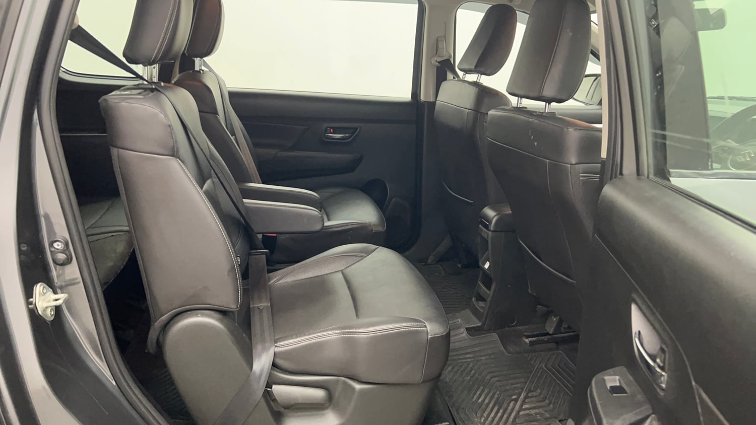 Used 2023 Maruti Suzuki XL6 Alpha MT Petrol Petrol Manual interior RIGHT SIDE REAR DOOR CABIN VIEW