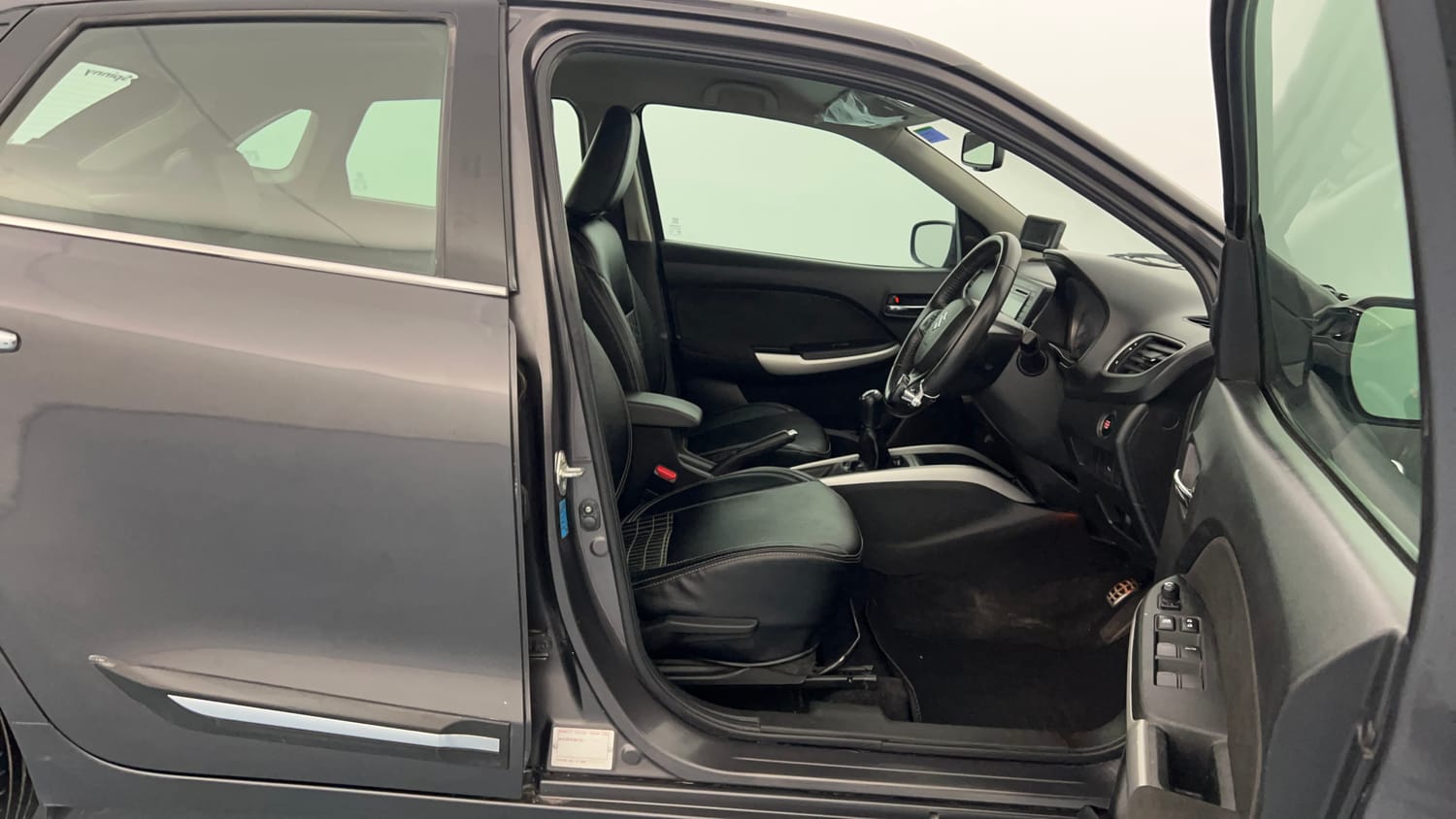 Used 2016 Maruti Suzuki Baleno Zeta 1.2 Petrol Manual interior RIGHT SIDE FRONT DOOR CABIN VIEW