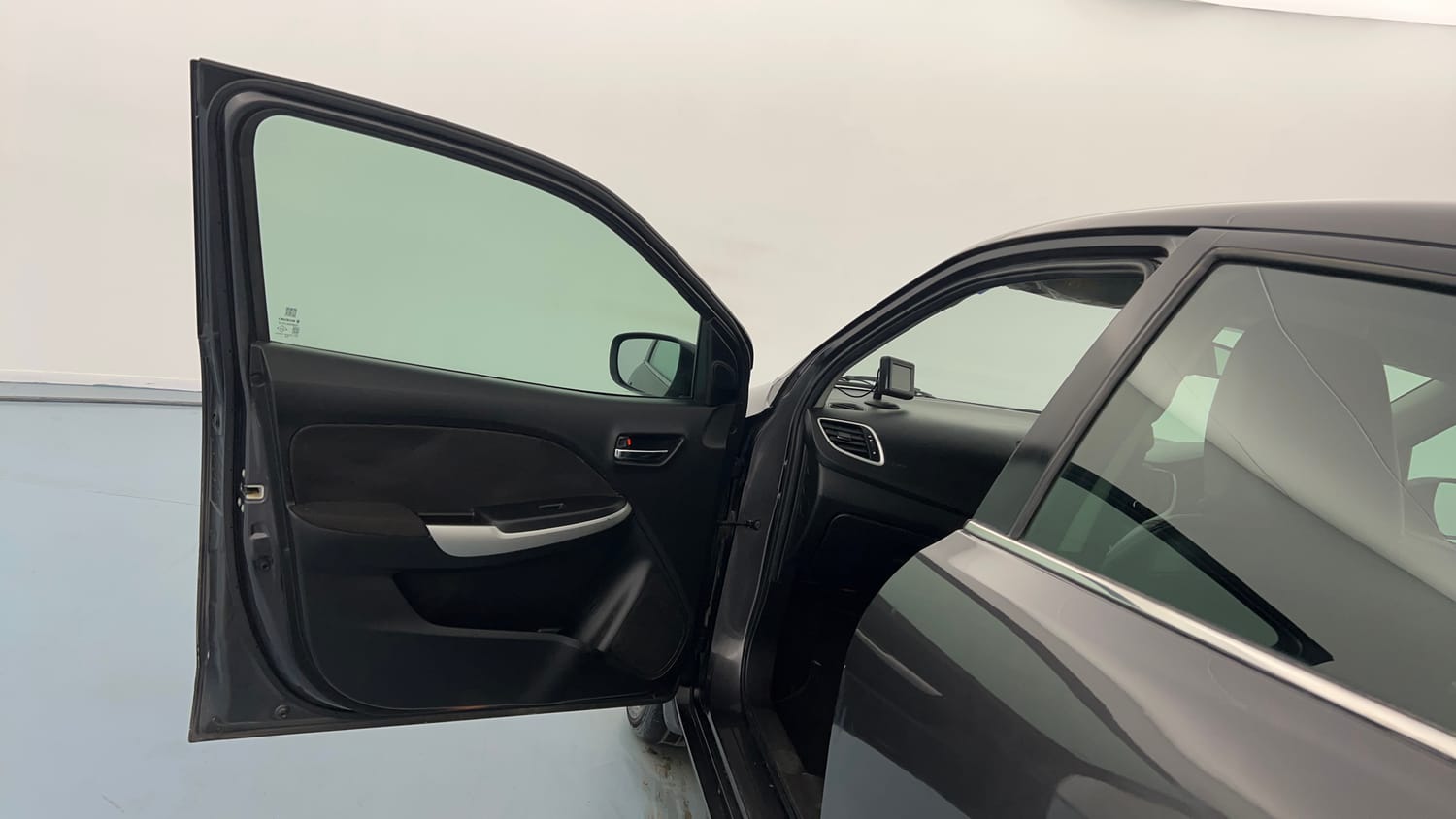 Used 2016 Maruti Suzuki Baleno Zeta 1.2 Petrol Manual interior LEFT FRONT DOOR OPEN VIEW
