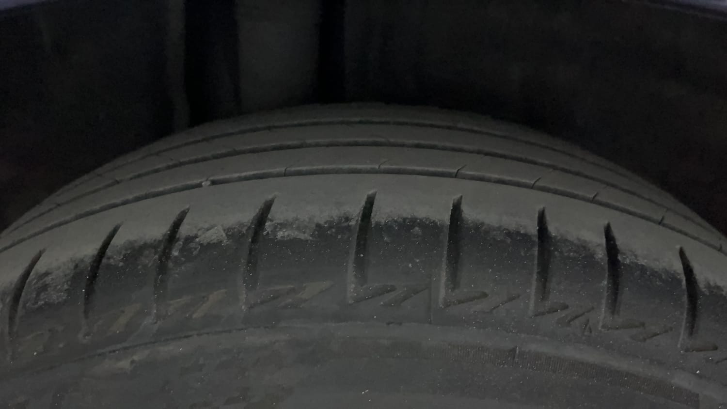 Used 2023 Audi Q3 40 TFSI Premium Plus Petrol Automatic tyres RIGHT REAR TYRE TREAD VIEW