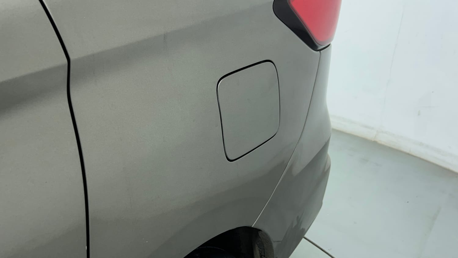 Used 2023 Maruti Suzuki Ertiga ZXi Plus AT Petrol Automatic dents MINOR DENT