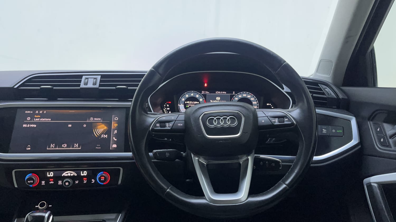 Used 2023 Audi Q3 40 TFSI Premium Plus Petrol Automatic interior STEERING VIEW