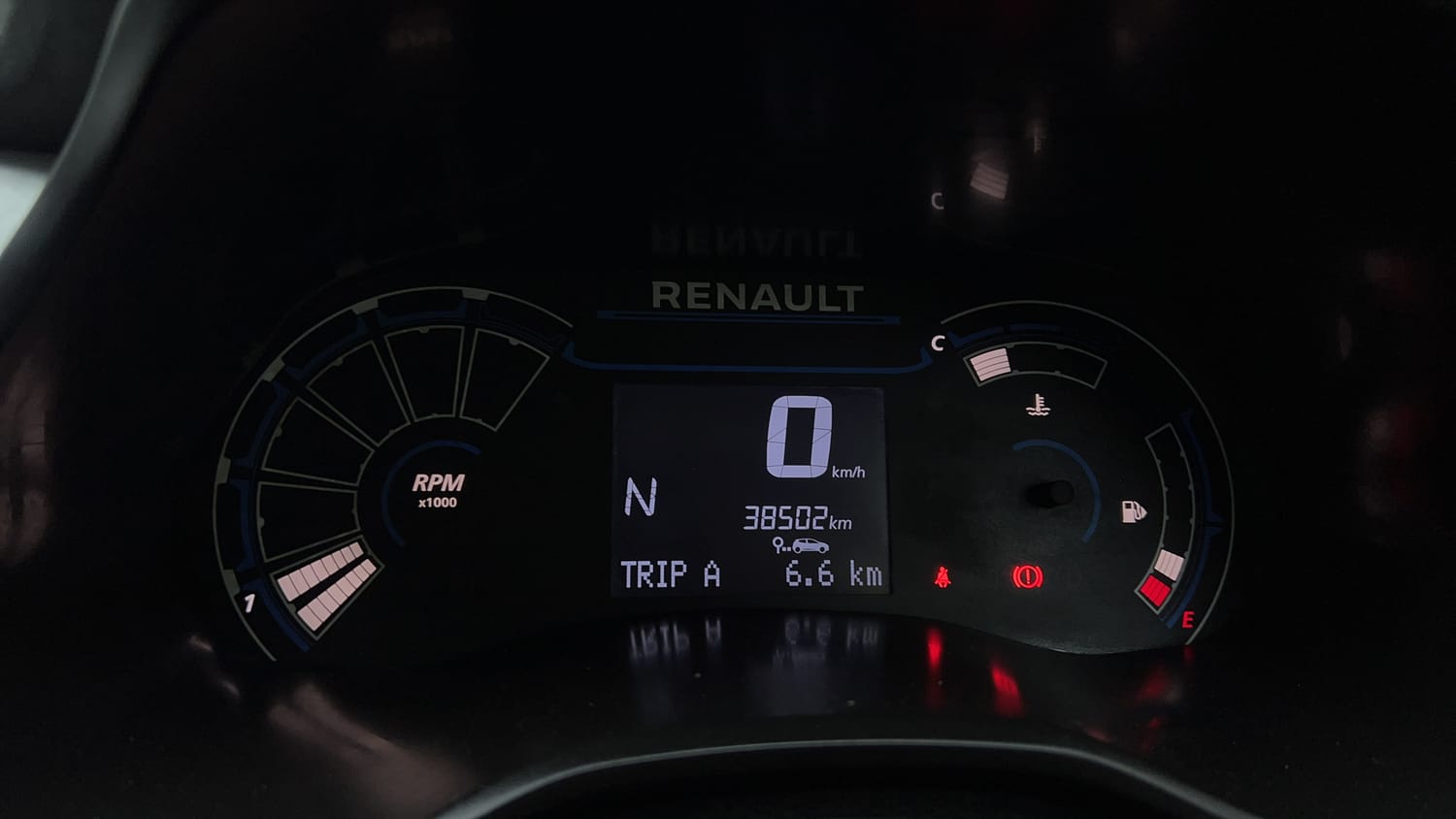 2021 Renault Triber RXZ EASY-R AMT-15