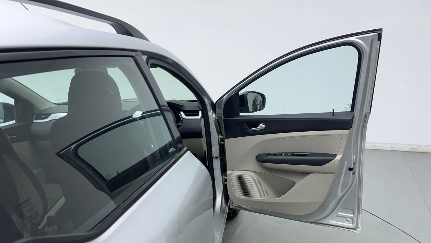 Used 2022 Renault Triber RXZ EASY-R AMT Petrol Automatic interior RIGHT FRONT DOOR OPEN VIEW