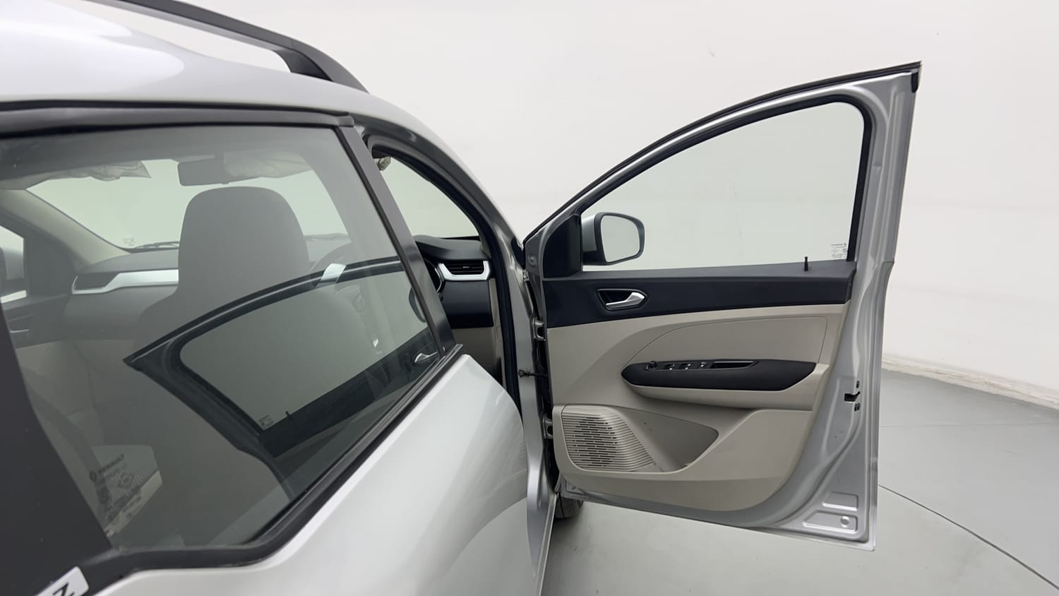 2021 Renault Triber RXZ EASY-R AMT-19