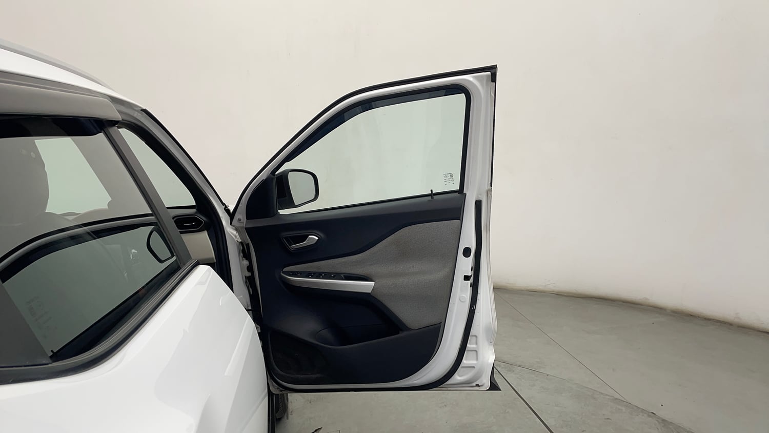 Used 2023 Nissan Magnite XV Premium Turbo CVT Petrol Automatic interior RIGHT FRONT DOOR OPEN VIEW
