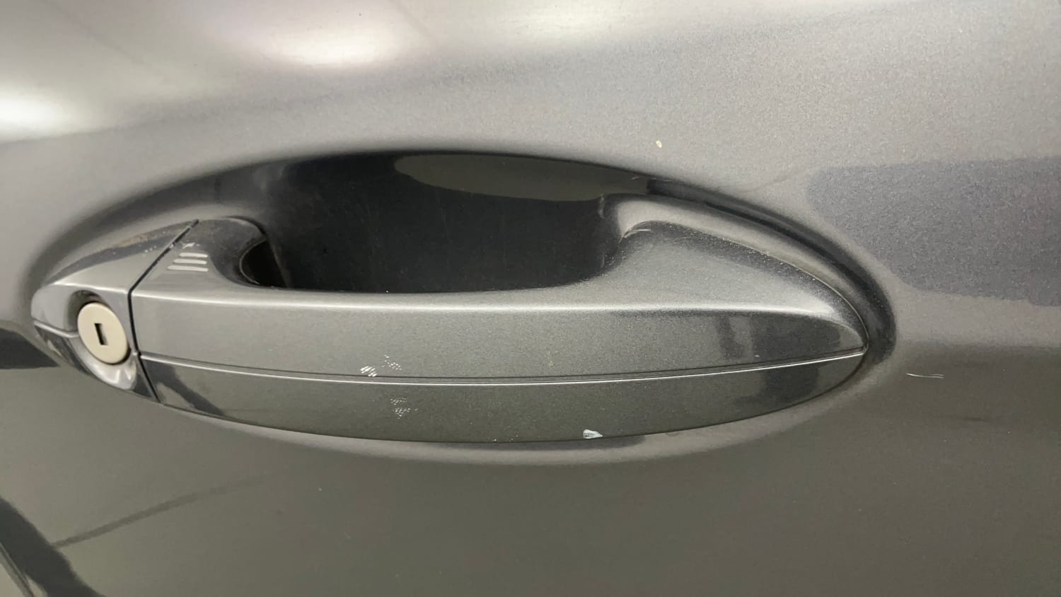Used 2019 Ford EcoSport Titanium 1.5L TDCi Diesel Manual dents MINOR DENT