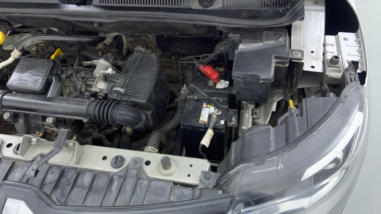 Used 2022 Renault Triber RXZ EASY-R AMT Petrol Automatic engine ENGINE LEFT SIDE VIEW