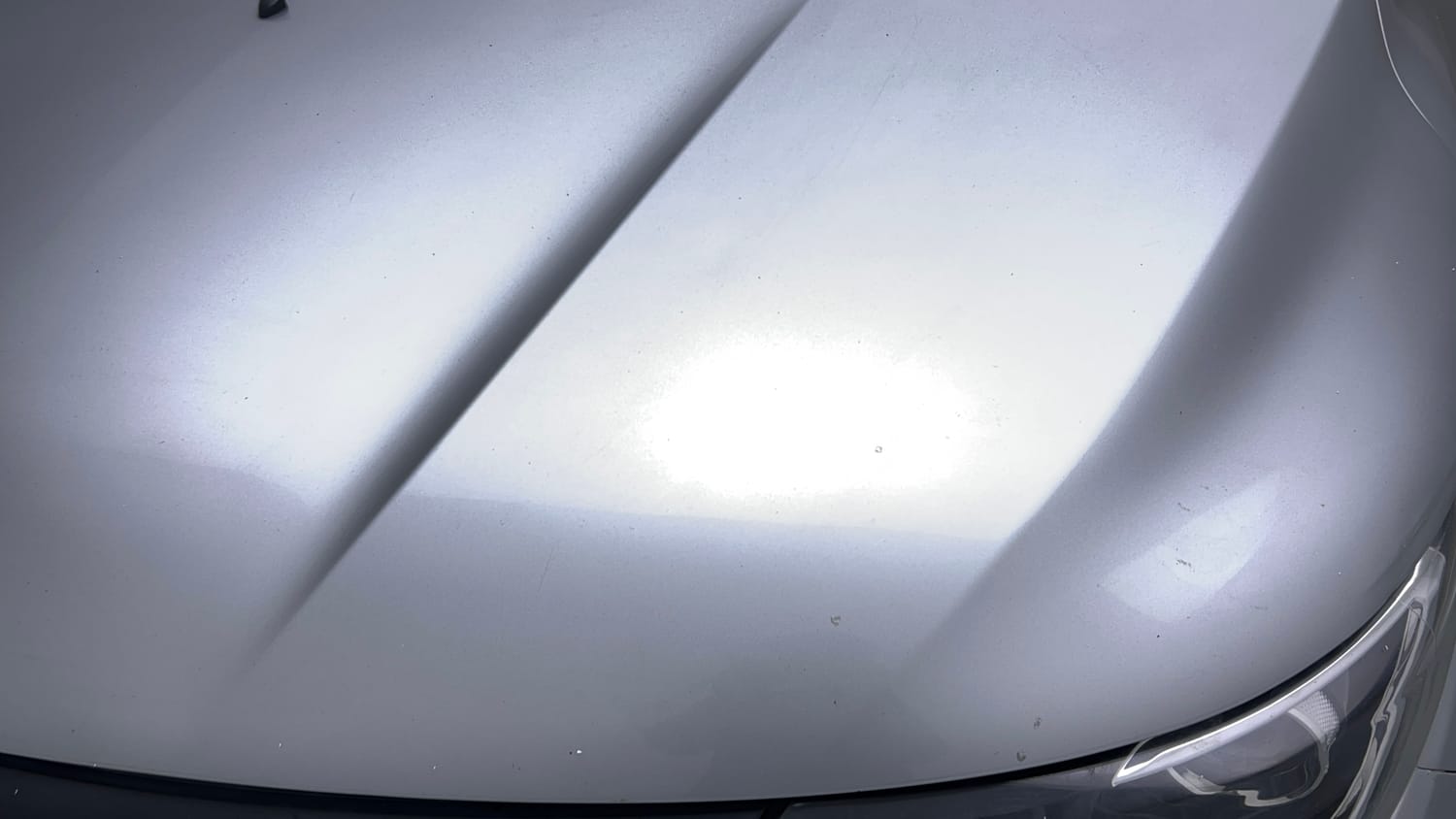 Used 2022 Renault Triber RXZ EASY-R AMT Petrol Automatic dents MINOR DENT