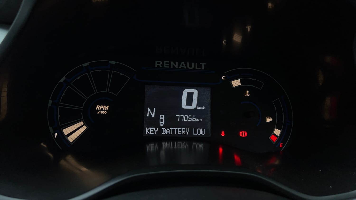 Used 2022 Renault Triber RXZ EASY-R AMT Petrol Automatic interior CLUSTERMETER VIEW
