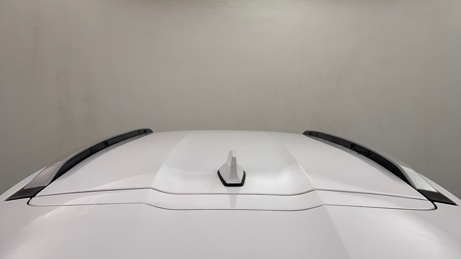 Used 2023 Nissan Magnite XV Premium Turbo CVT Petrol Automatic exterior EXTERIOR ROOF VIEW