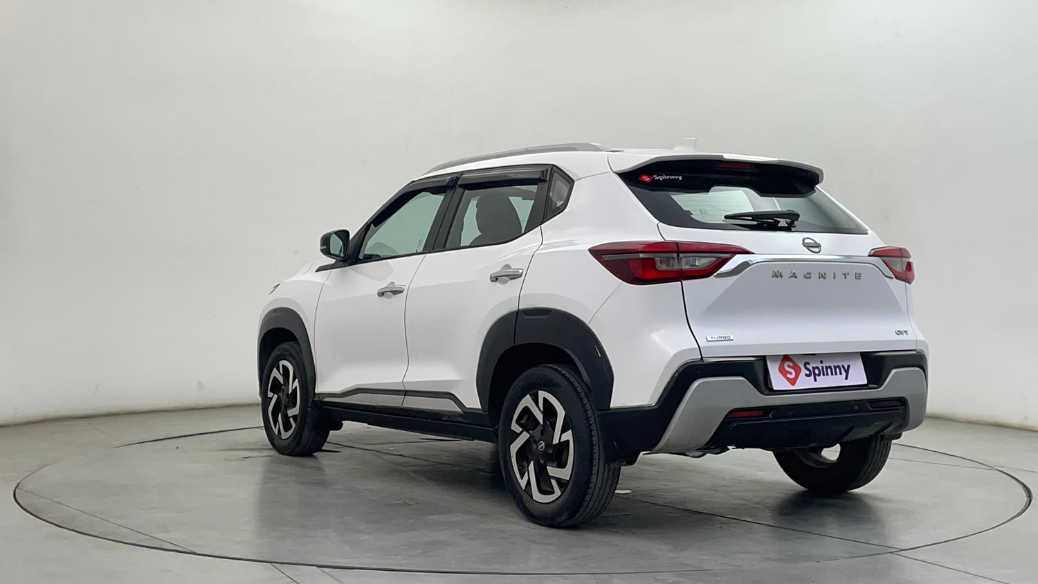Used 2023 Nissan Magnite XV Premium Turbo CVT Petrol Automatic exterior LEFT REAR CORNER VIEW