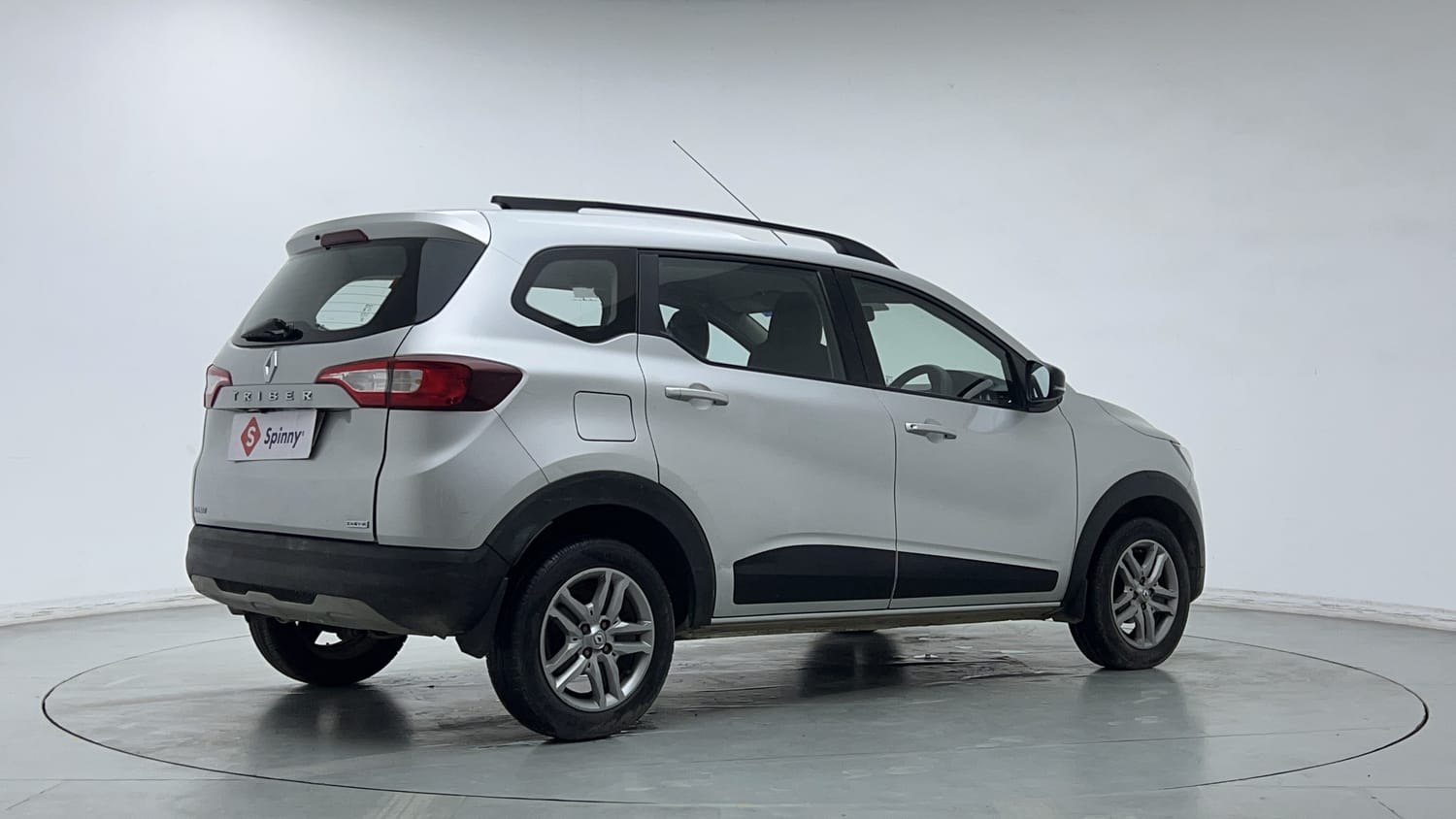 Used 2022 Renault Triber RXZ EASY-R AMT Petrol Automatic exterior RIGHT REAR CORNER VIEW