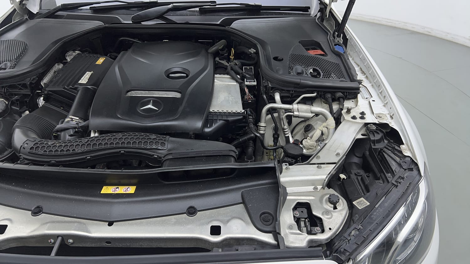 Used 2017 Mercedes-Benz E-Class E 200 Avantgarde Petrol Automatic engine ENGINE LEFT SIDE VIEW