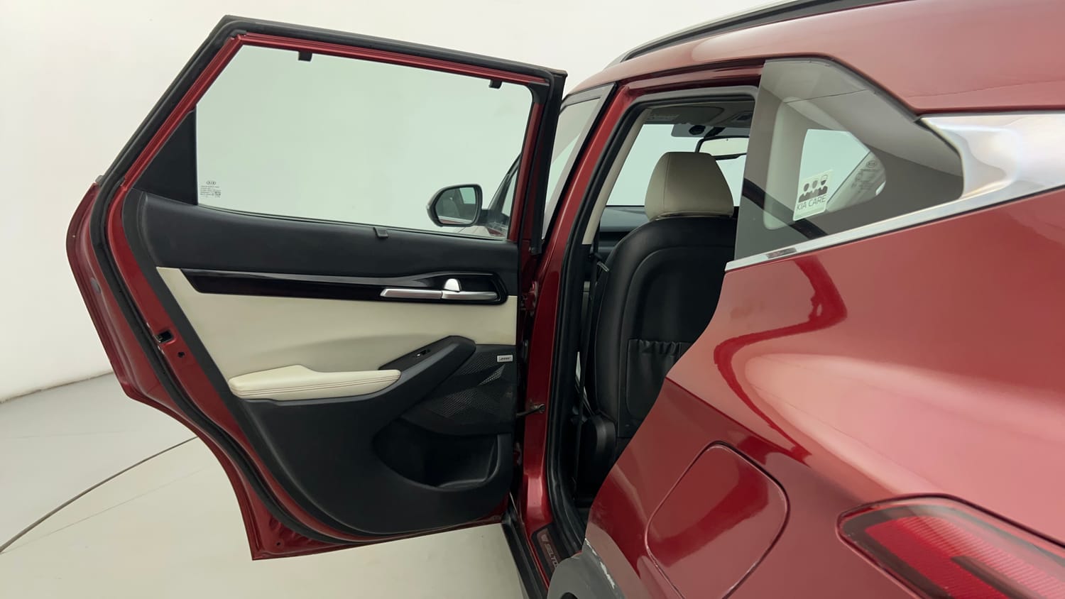Used 2019 kia Seltos GTX Plus DCT 1.4 Petrol Automatic interior LEFT REAR DOOR OPEN VIEW