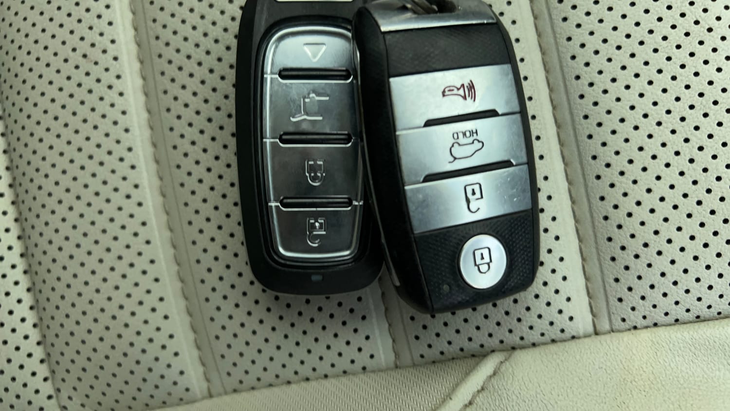 Used 2019 kia Seltos GTX Plus DCT 1.4 Petrol Automatic extra CAR KEY VIEW