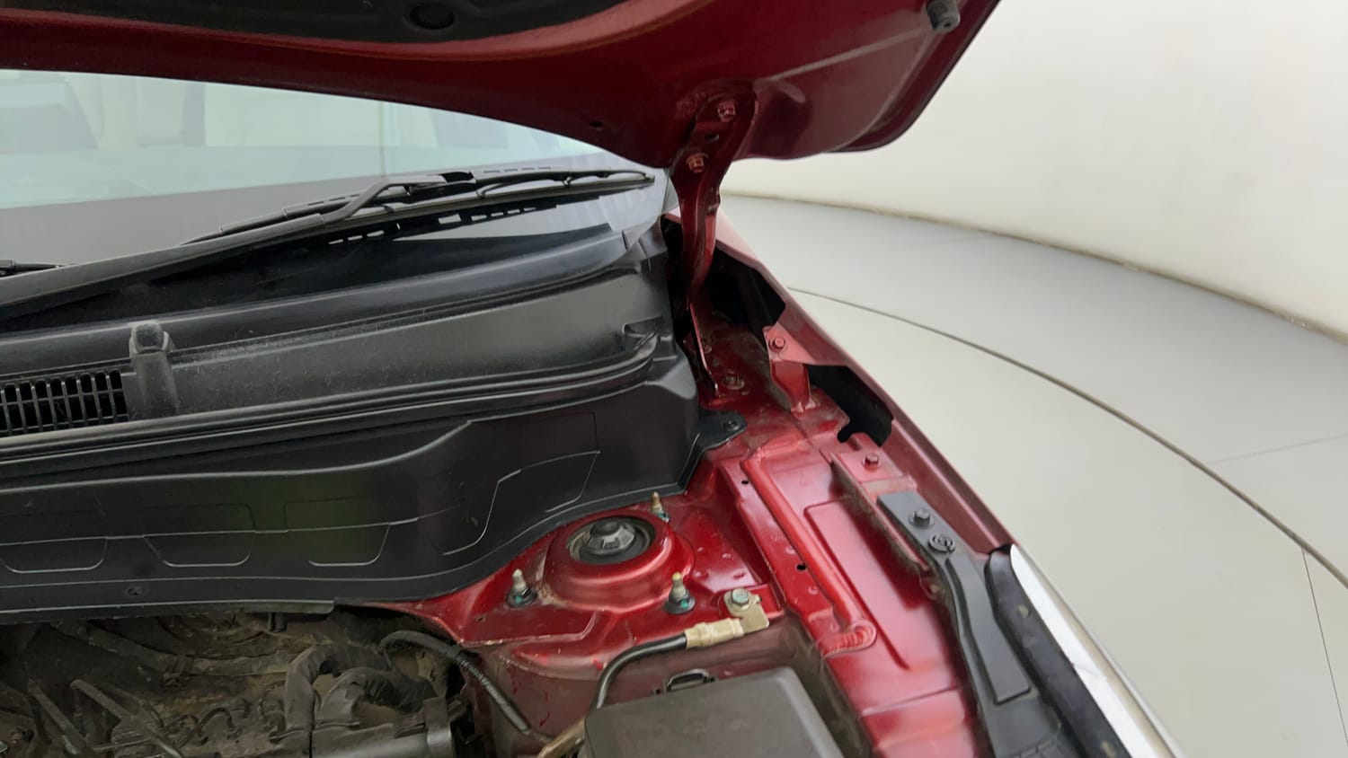 Used 2019 kia Seltos GTX Plus DCT 1.4 Petrol Automatic engine ENGINE LEFT SIDE HINGE & APRON VIEW