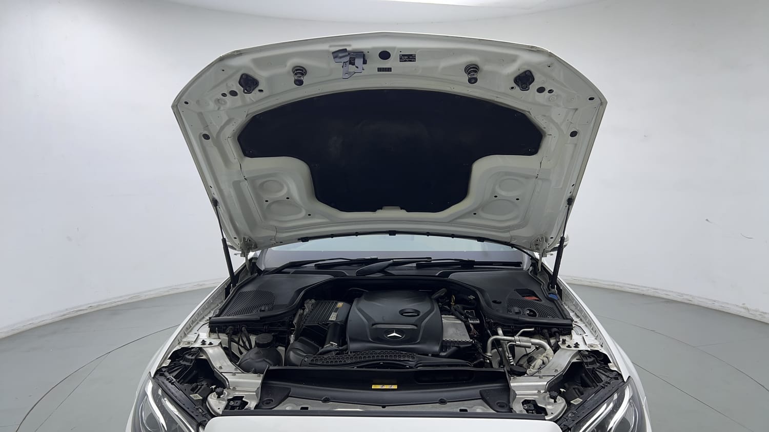 Used 2017 Mercedes-Benz E-Class E 200 Avantgarde Petrol Automatic engine ENGINE & BONNET OPEN FRONT VIEW