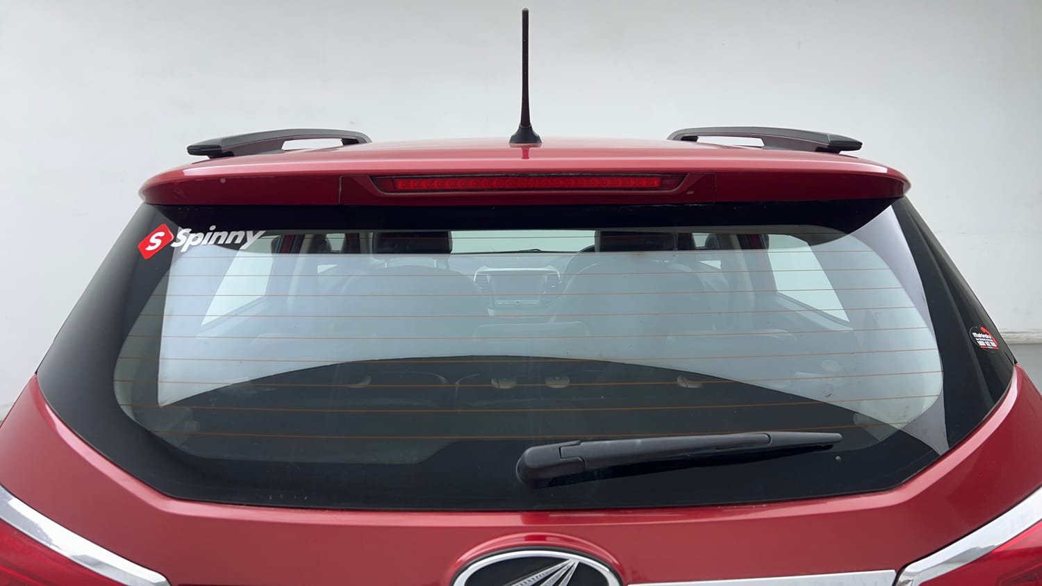2022 Mahindra XUV 300 W8 (O) 1.5 Diesel-9