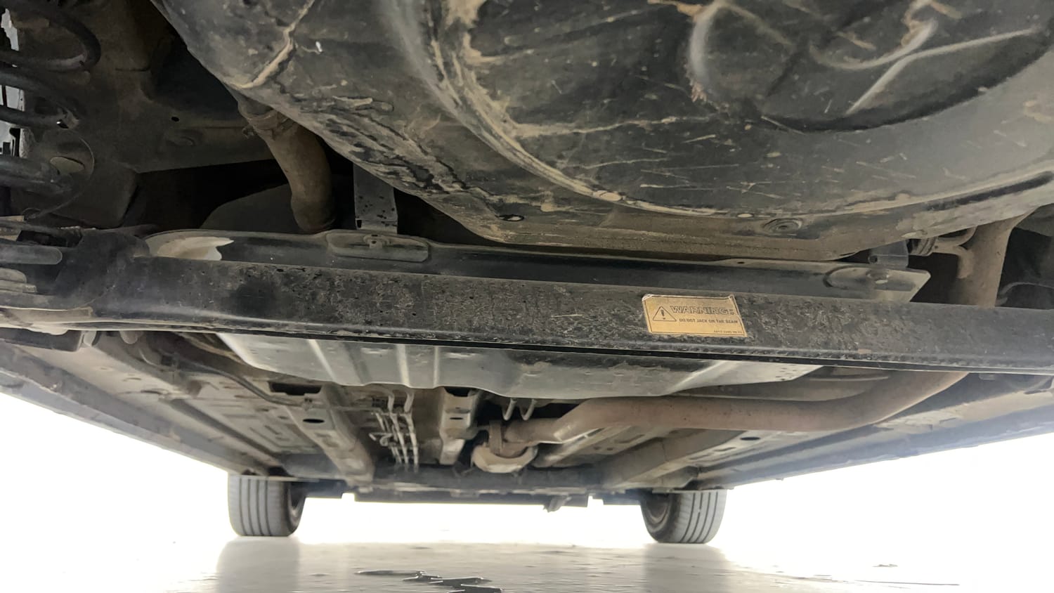 Used 2023 Tata Altroz XZ Plus (S) Diesel Diesel Manual extra REAR UNDERBODY VIEW (TAKEN FROM REAR)