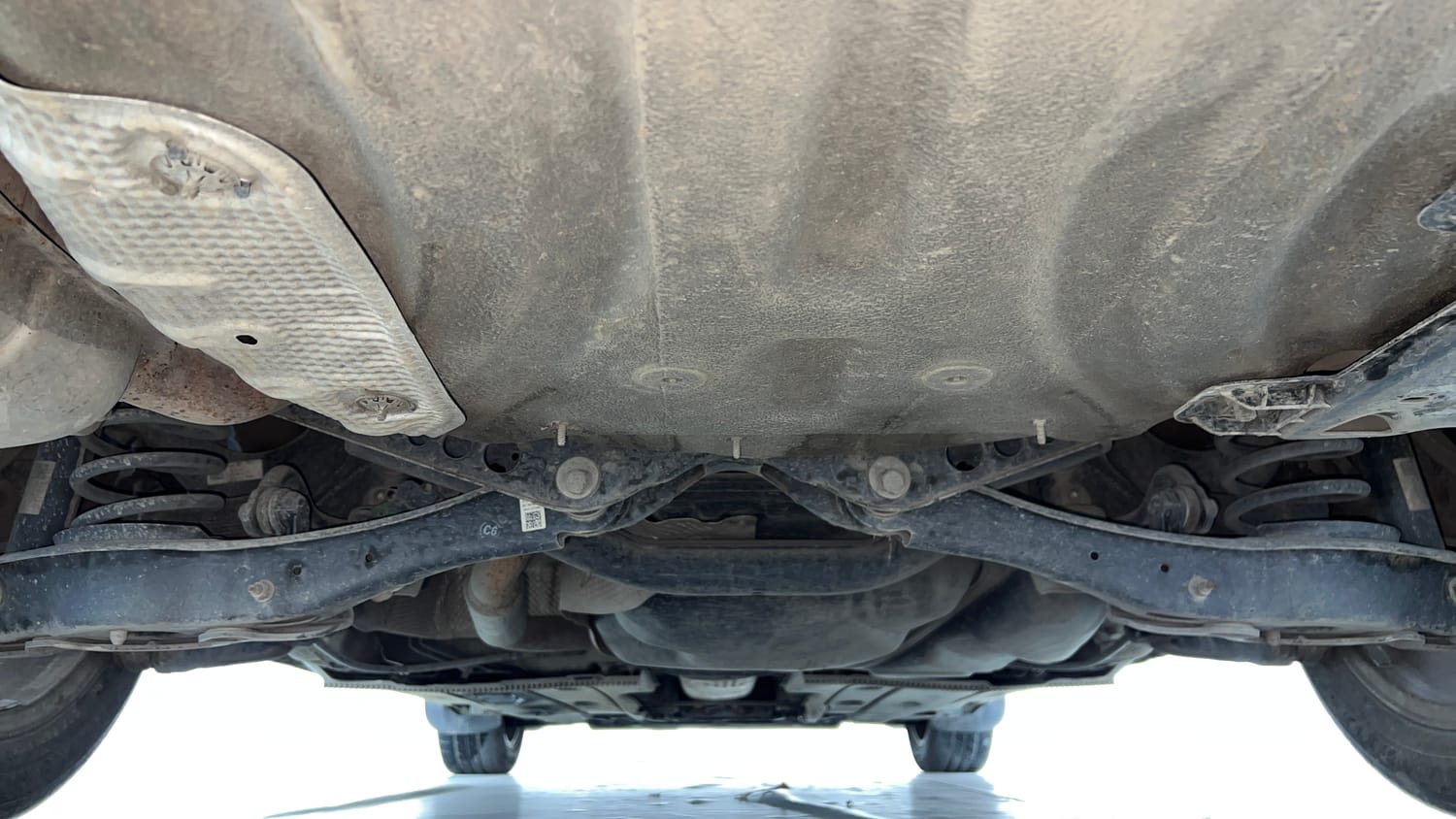 Used 2018 Skoda Octavia 1.8 TSI L&K Petrol Automatic extra REAR UNDERBODY VIEW (TAKEN FROM REAR)