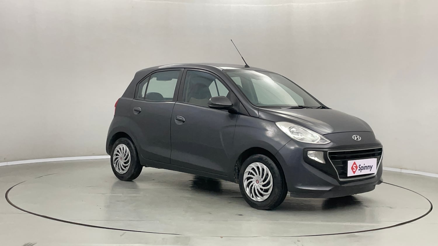 Used 2021 Hyundai Santro Sportz Petrol Manual exterior RIGHT FRONT CORNER VIEW