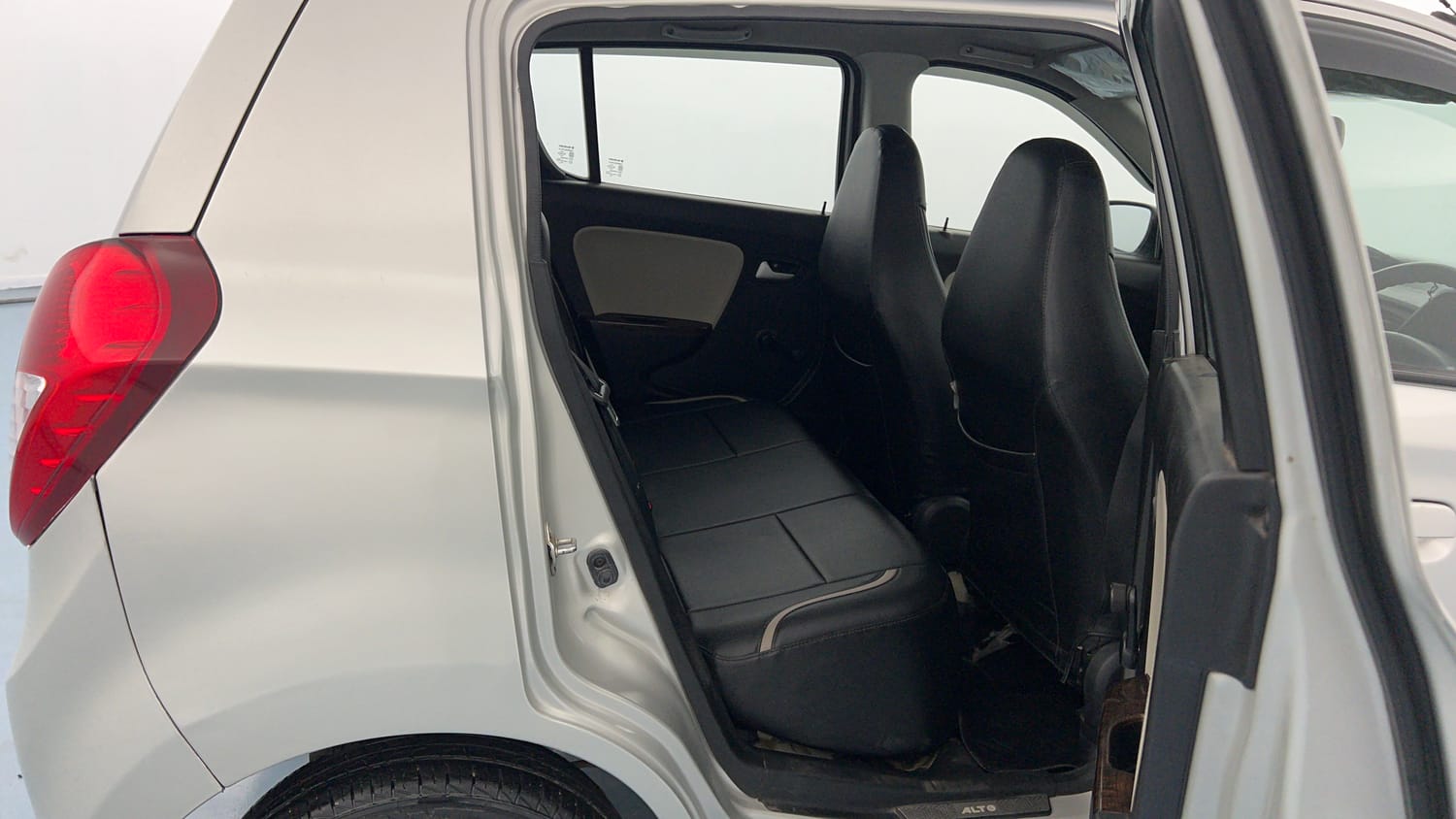Used 2021 Maruti Suzuki Alto 800 VXi Petrol Manual interior RIGHT SIDE REAR DOOR CABIN VIEW