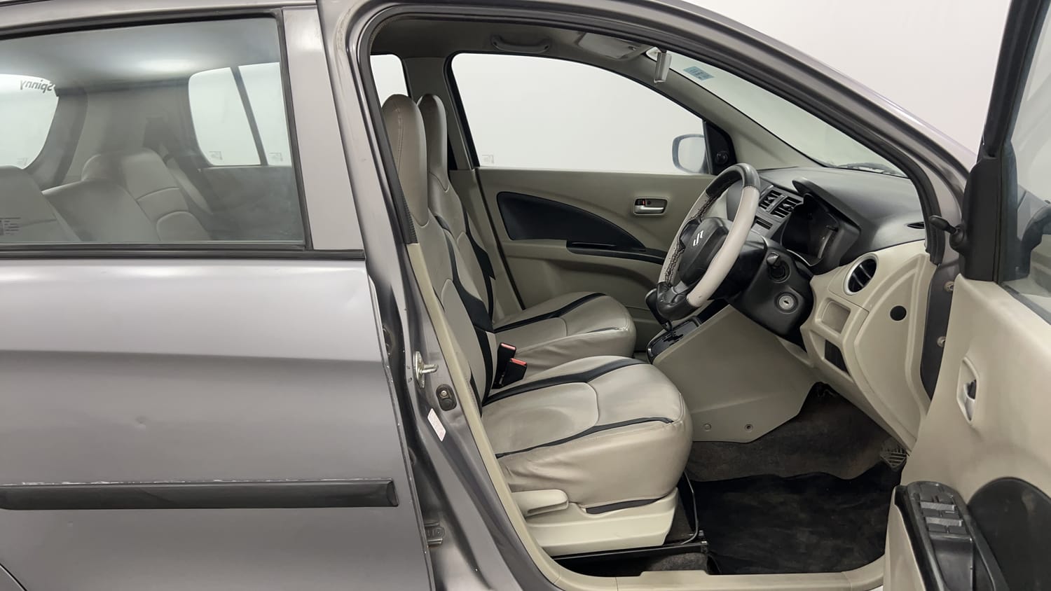 Used 2014 Maruti Suzuki Celerio VXi AMT Petrol Automatic interior RIGHT SIDE FRONT DOOR CABIN VIEW