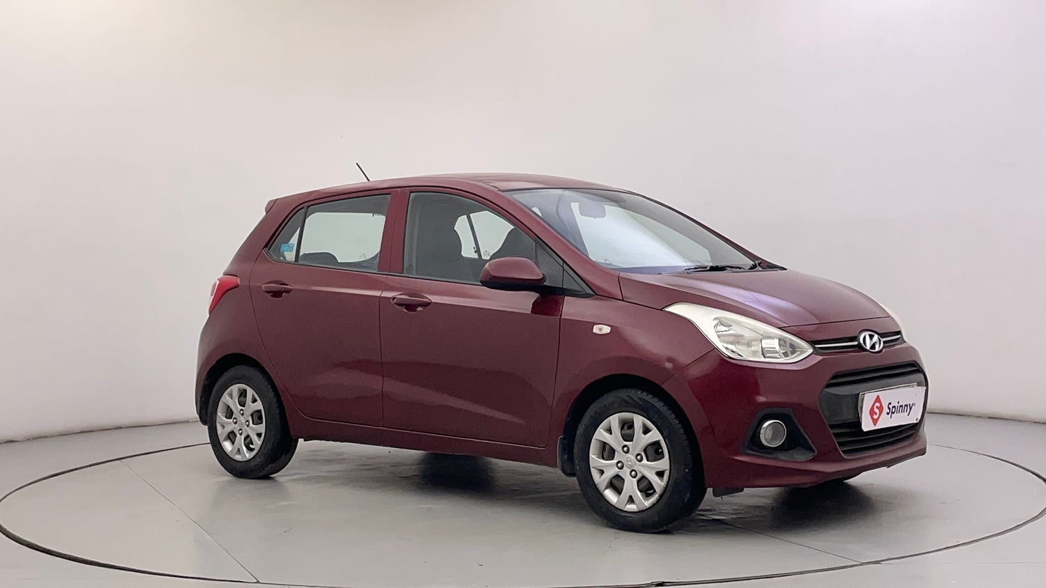 Used 2015 Hyundai Grand i10 Magna 1.2 Kappa VTVT Petrol Manual exterior RIGHT FRONT CORNER VIEW