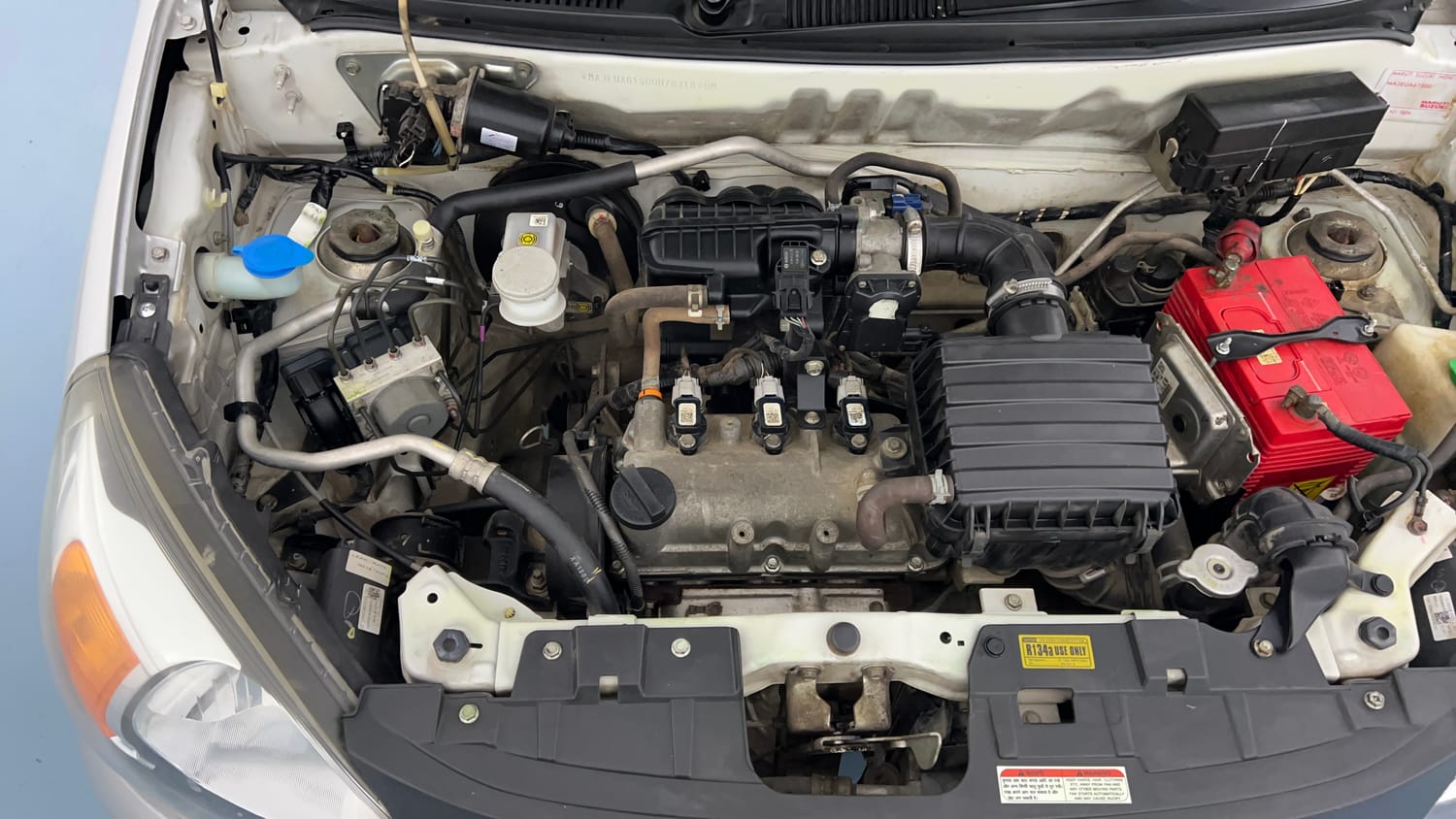 Used 2021 Maruti Suzuki Alto 800 VXi Petrol Manual engine ENGINE RIGHT SIDE VIEW