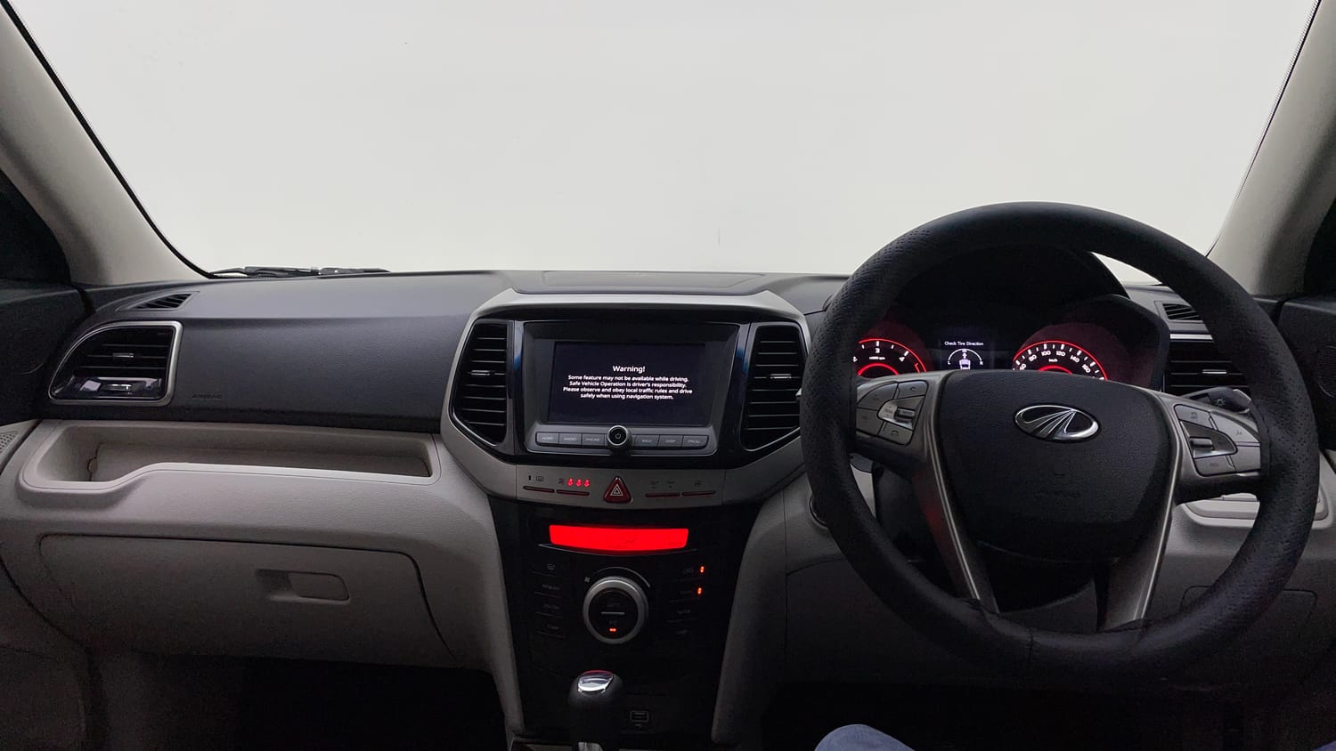 2021 Mahindra XUV 300 W8 (O) 1.5 Diesel AMT-12