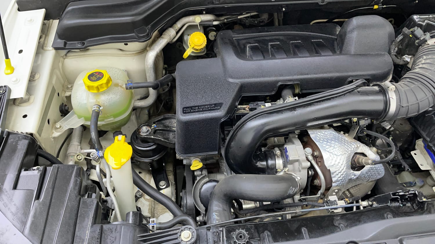 2021 Mahindra XUV 300 W8 (O) 1.5 Diesel AMT-29