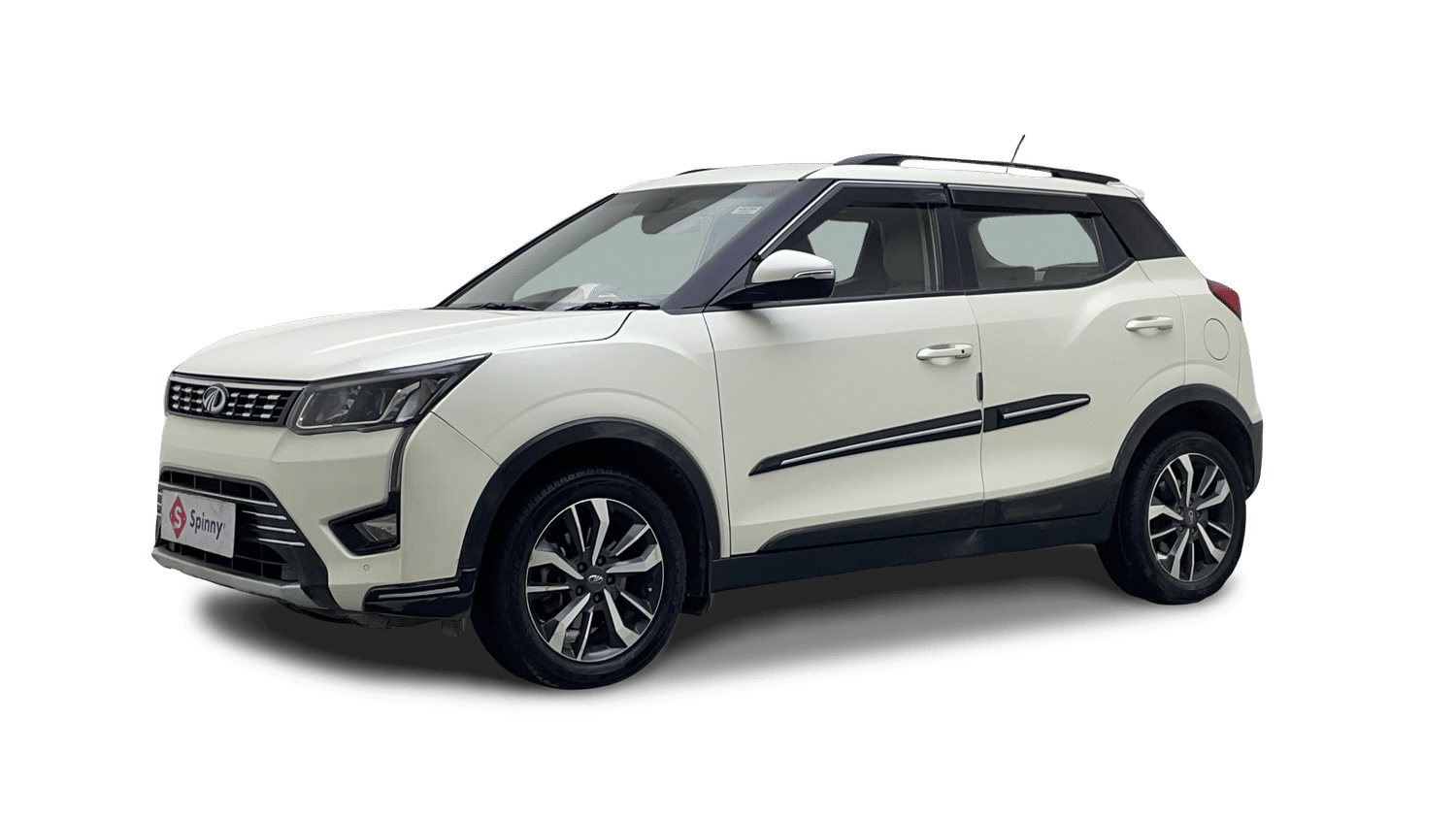 2021 Mahindra XUV 300 W8 (O) 1.5 Diesel AMT