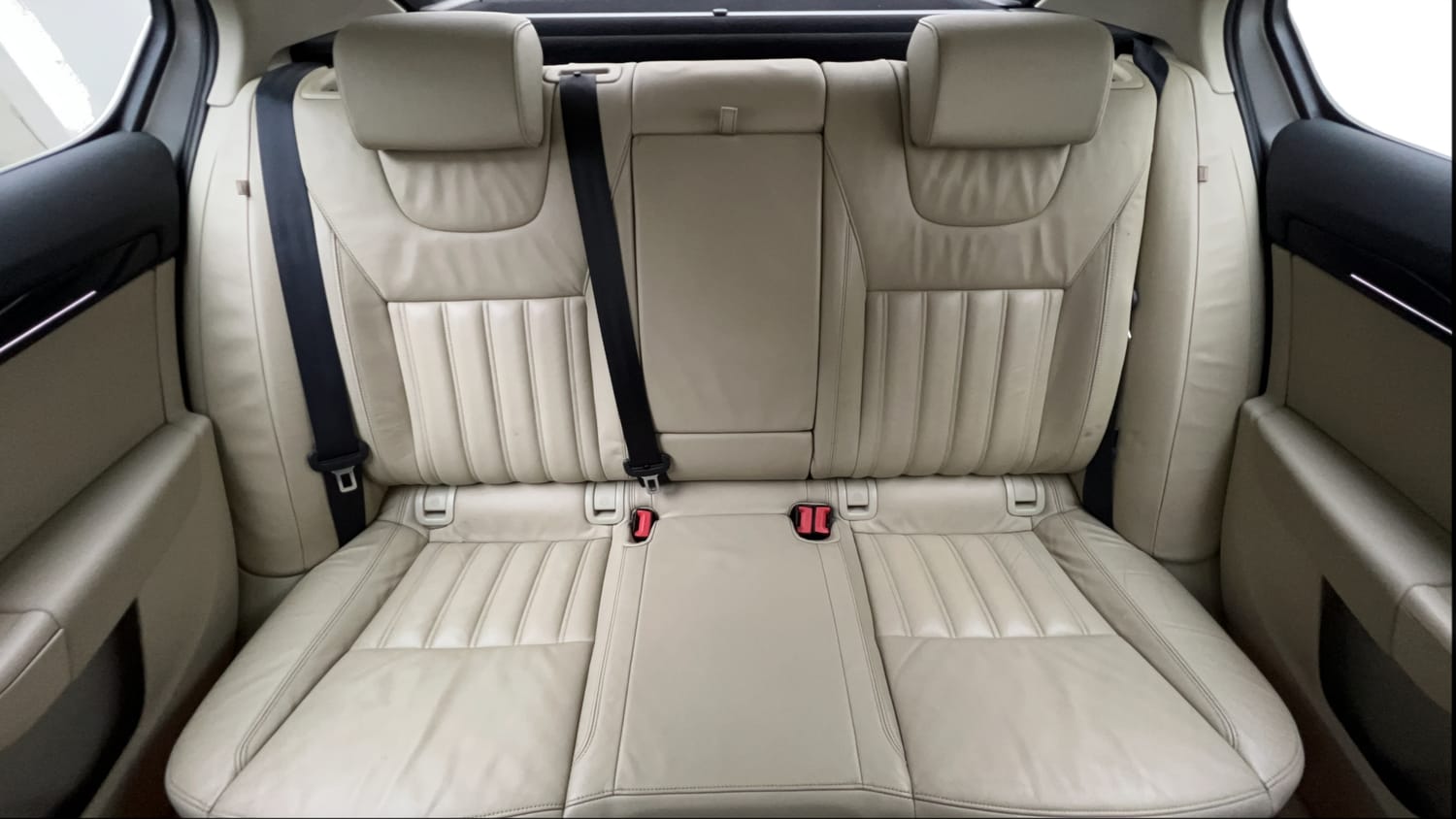 Used 2018 Skoda Octavia 1.8 TSI L&K Petrol Automatic interior REAR SEAT CONDITION VIEW