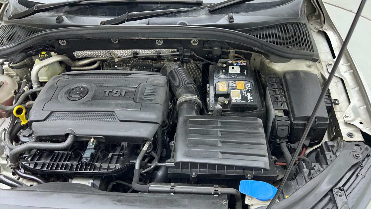 Used 2018 Skoda Octavia 1.8 TSI L&K Petrol Automatic engine ENGINE LEFT SIDE VIEW