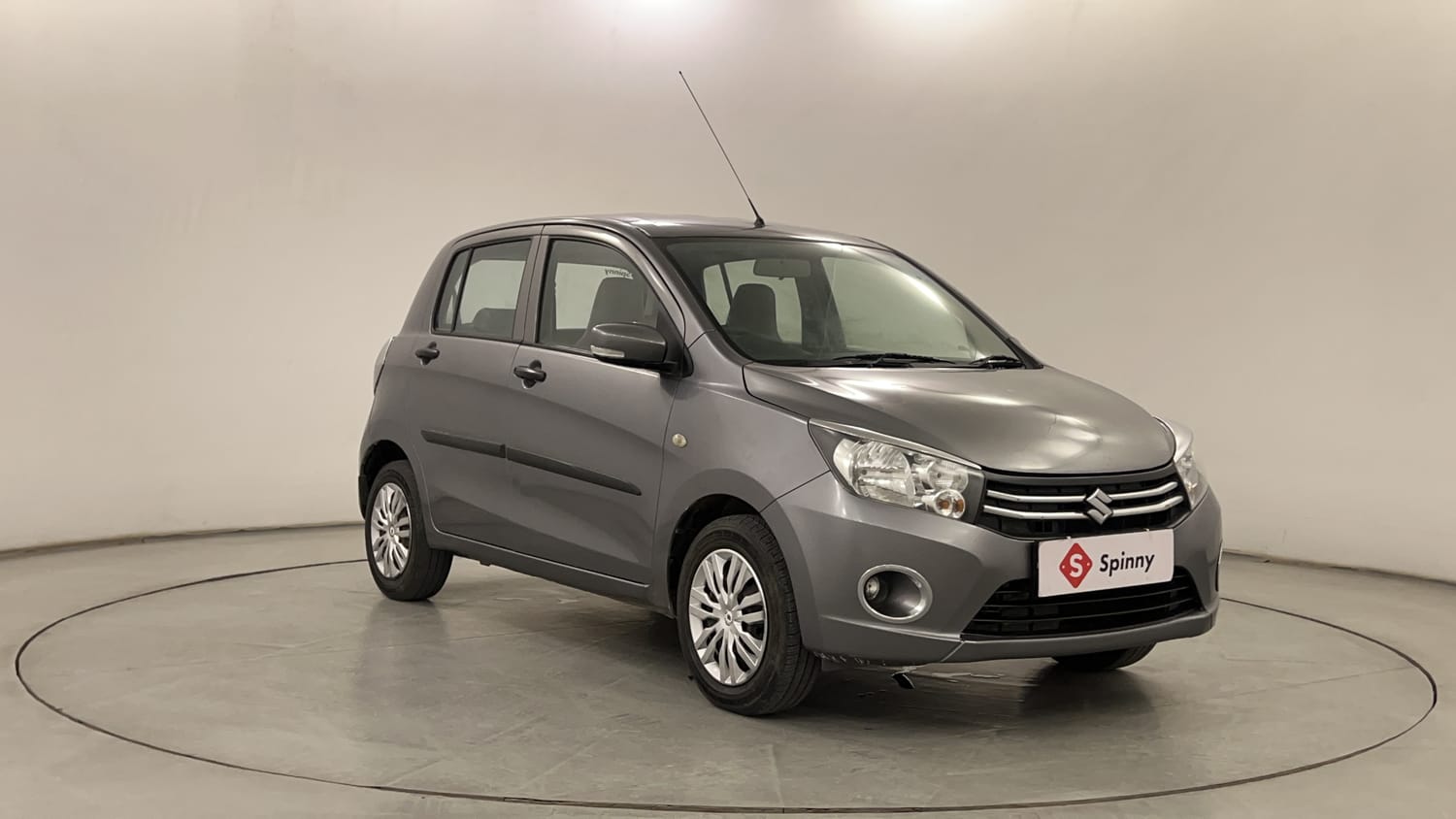 Used 2014 Maruti Suzuki Celerio VXi AMT Petrol Automatic exterior RIGHT FRONT CORNER VIEW