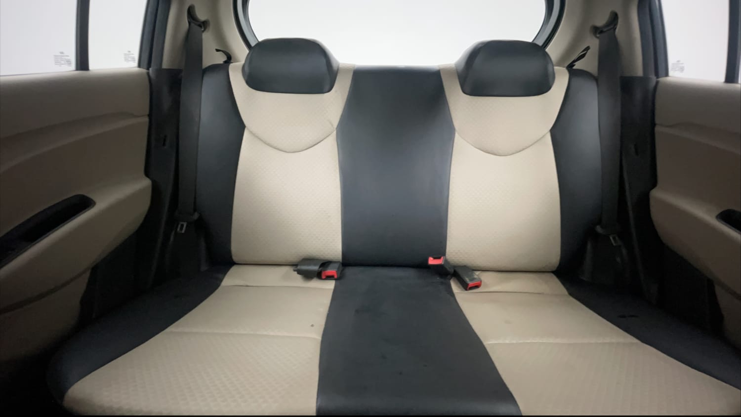 Used 2021 Hyundai Santro Sportz Petrol Manual interior REAR SEAT CONDITION VIEW