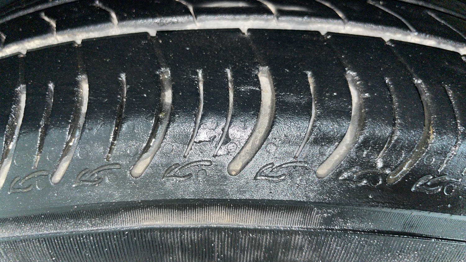 Used 2021 Hyundai Santro Sportz Petrol Manual tyres RIGHT FRONT TYRE TREAD VIEW