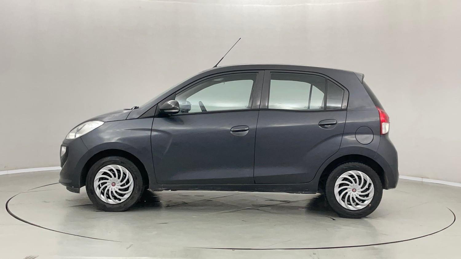 Used 2021 Hyundai Santro Sportz Petrol Manual exterior LEFT SIDE VIEW