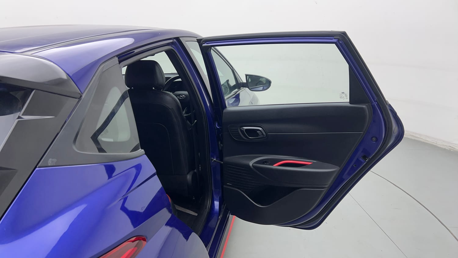 Used 2022 Hyundai i20 N Line N8 1.0 Turbo DCT Petrol Automatic interior RIGHT REAR DOOR OPEN VIEW